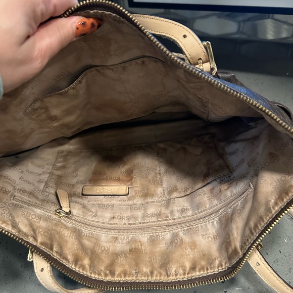 Michael Kors Handbag - Picture 4 of 4